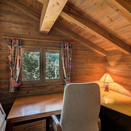 Chalet Blackbushe - Traditional Chalet - Alpes Travel - Sleeps 4-6 Les Houches Exterior photo