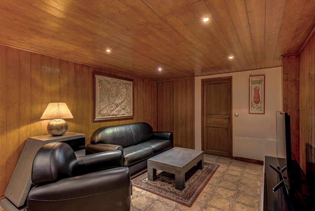 Chalet Blackbushe - Traditional Chalet - Alpes Travel - Sleeps 4-6 Les Houches Exterior photo