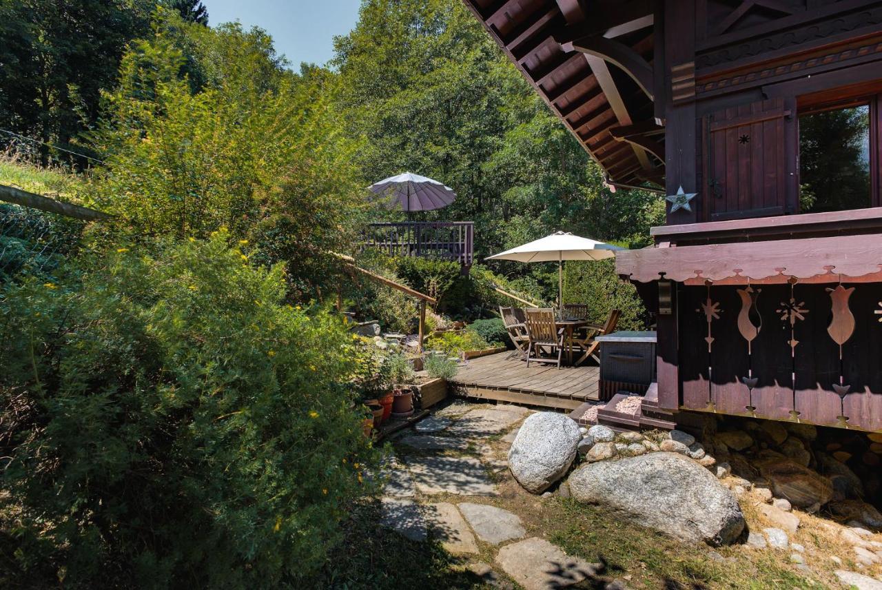 Chalet Blackbushe - Traditional Chalet - Alpes Travel - Sleeps 4-6 Les Houches Exterior photo